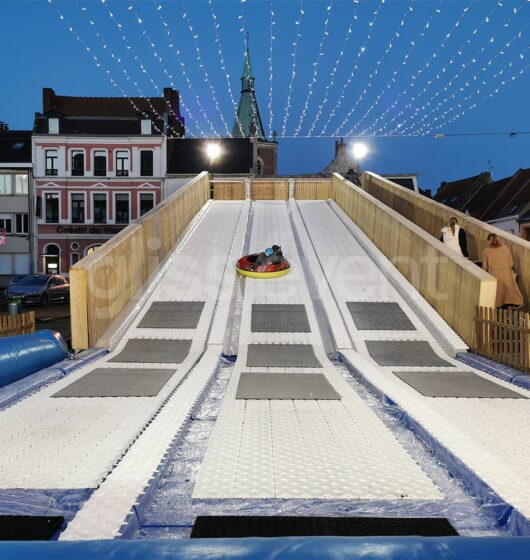 Piste de luge synthétique XXL bouées snowtubing location glace écologique nord france