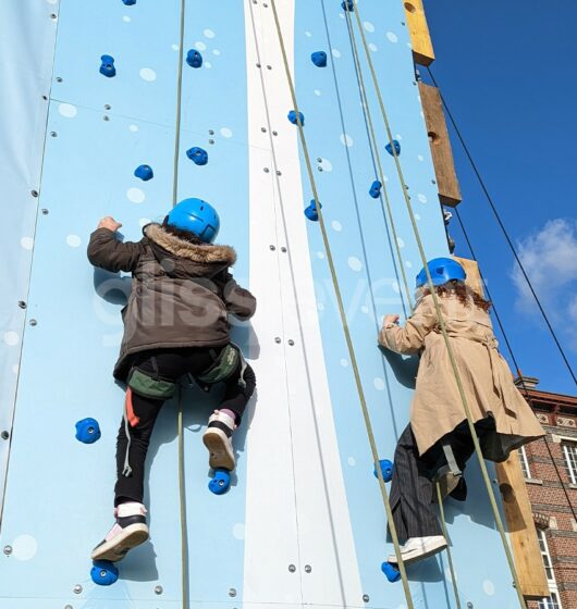 Piste de luge synthétique 3 en 1 escalade tyrolienne location glace écologique nord france